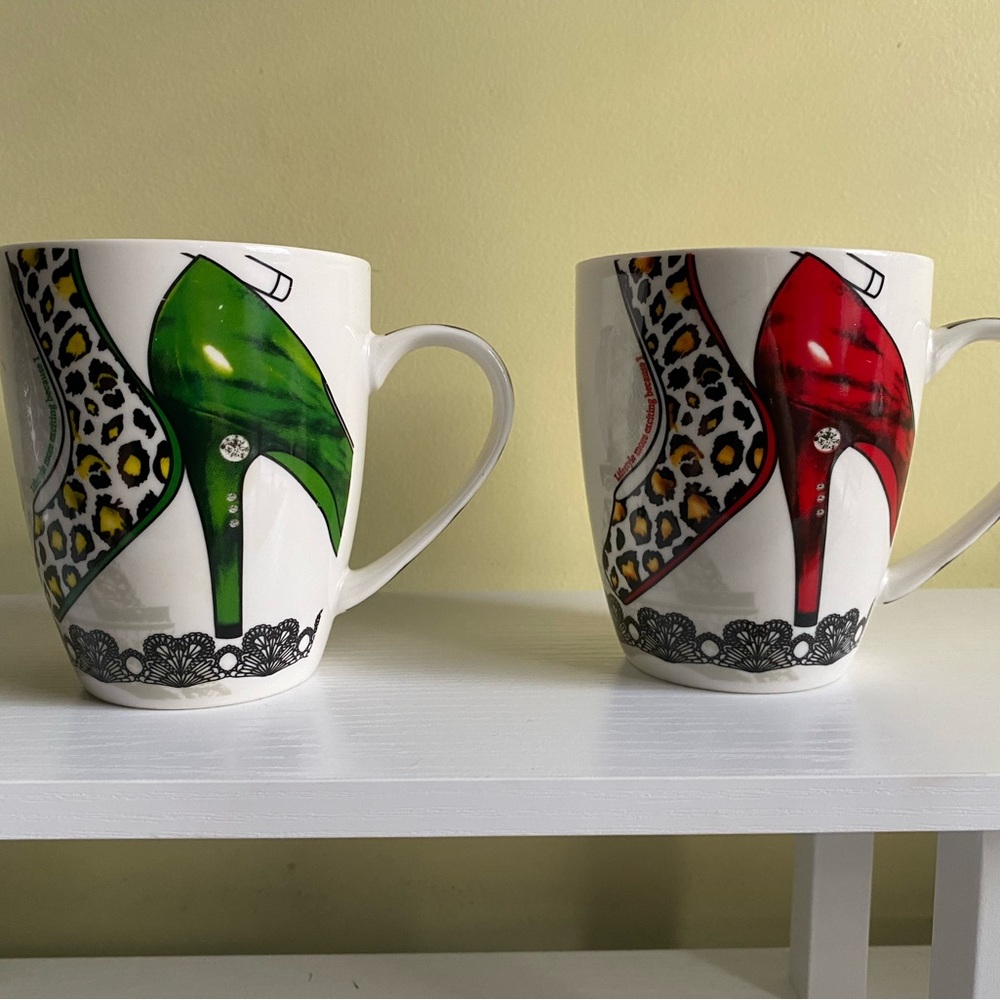 Stylish Set of 2 High Heel Design Mugs